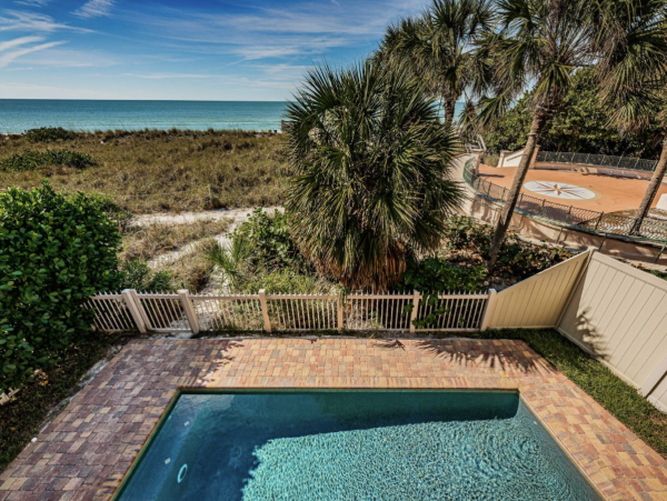 Treasure Island 6 Bedroom Home Pool & Views